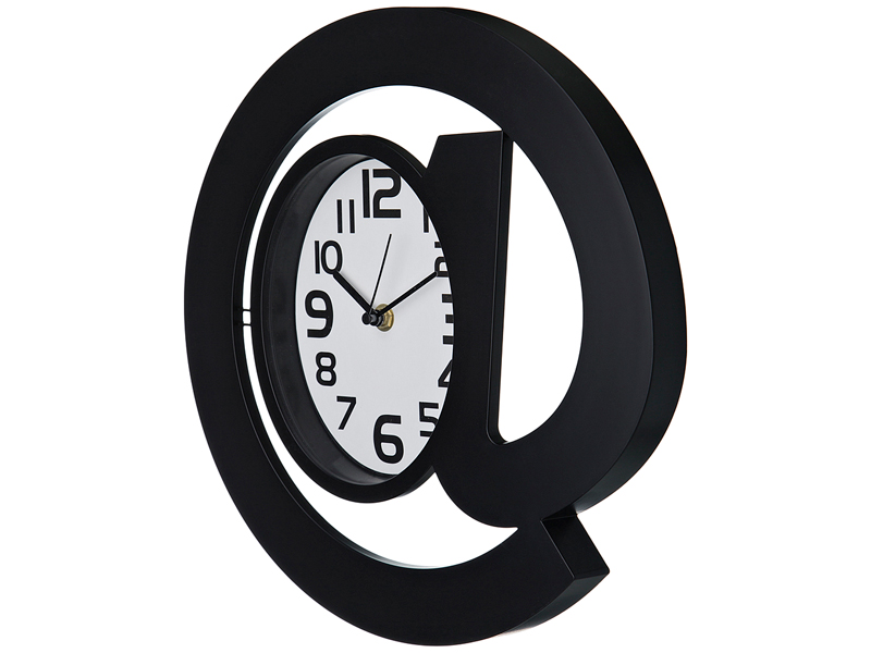 Часы настенные кварцевые "Собачка" D=30 см, циферблат 17*12 см. цвет: чёрный.