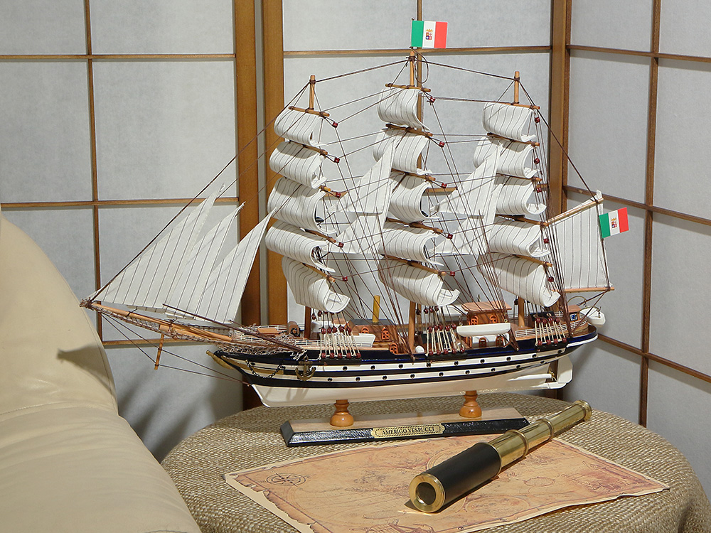 Модель парусника ''Amerigo Vespuccl''