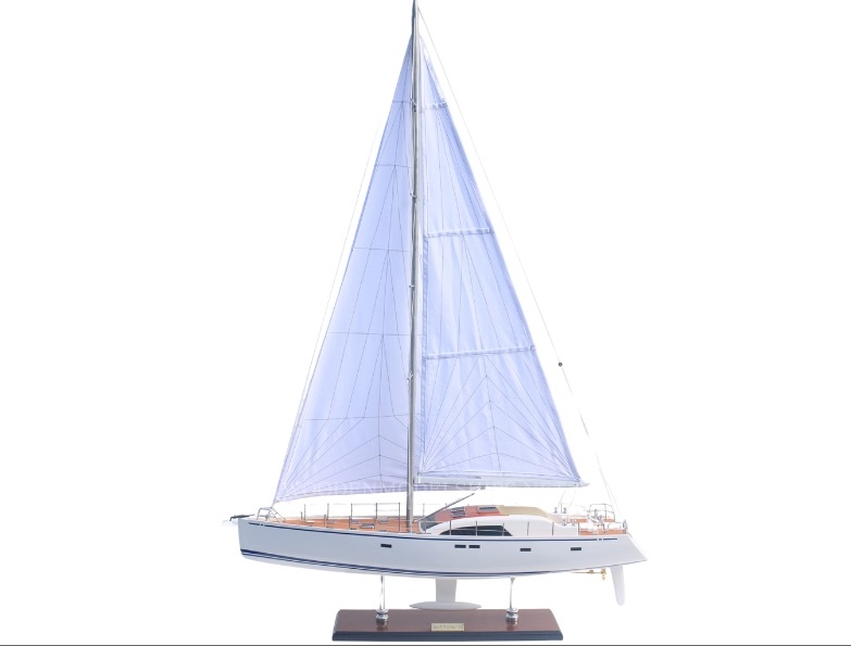  NAUTOR SWAN  105, 80*18*122 